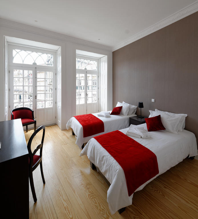 Guimaraes Studios Lounge Room photo